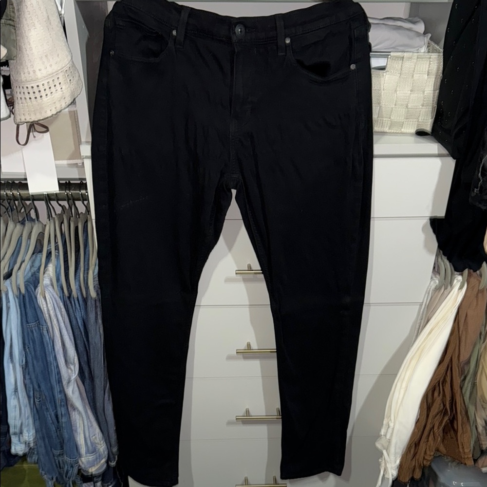 PAIGE Black Skinny Jeans Sleek Comfortable Fit